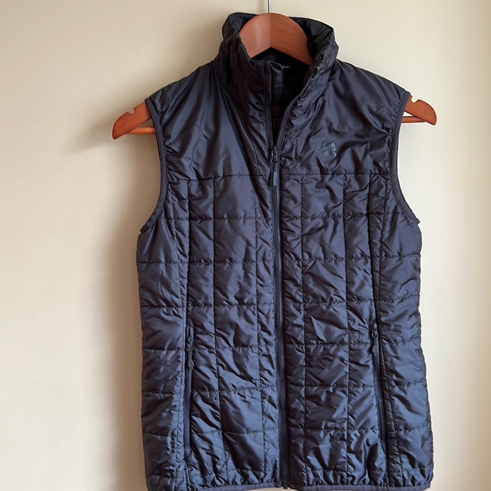 NWOT MEC Aura vest, size XS